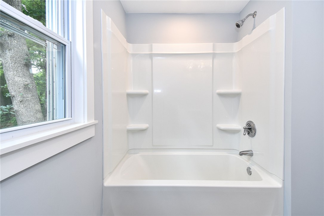50 Loring Road Warwick, RI 02889 - Photo 23 of 48