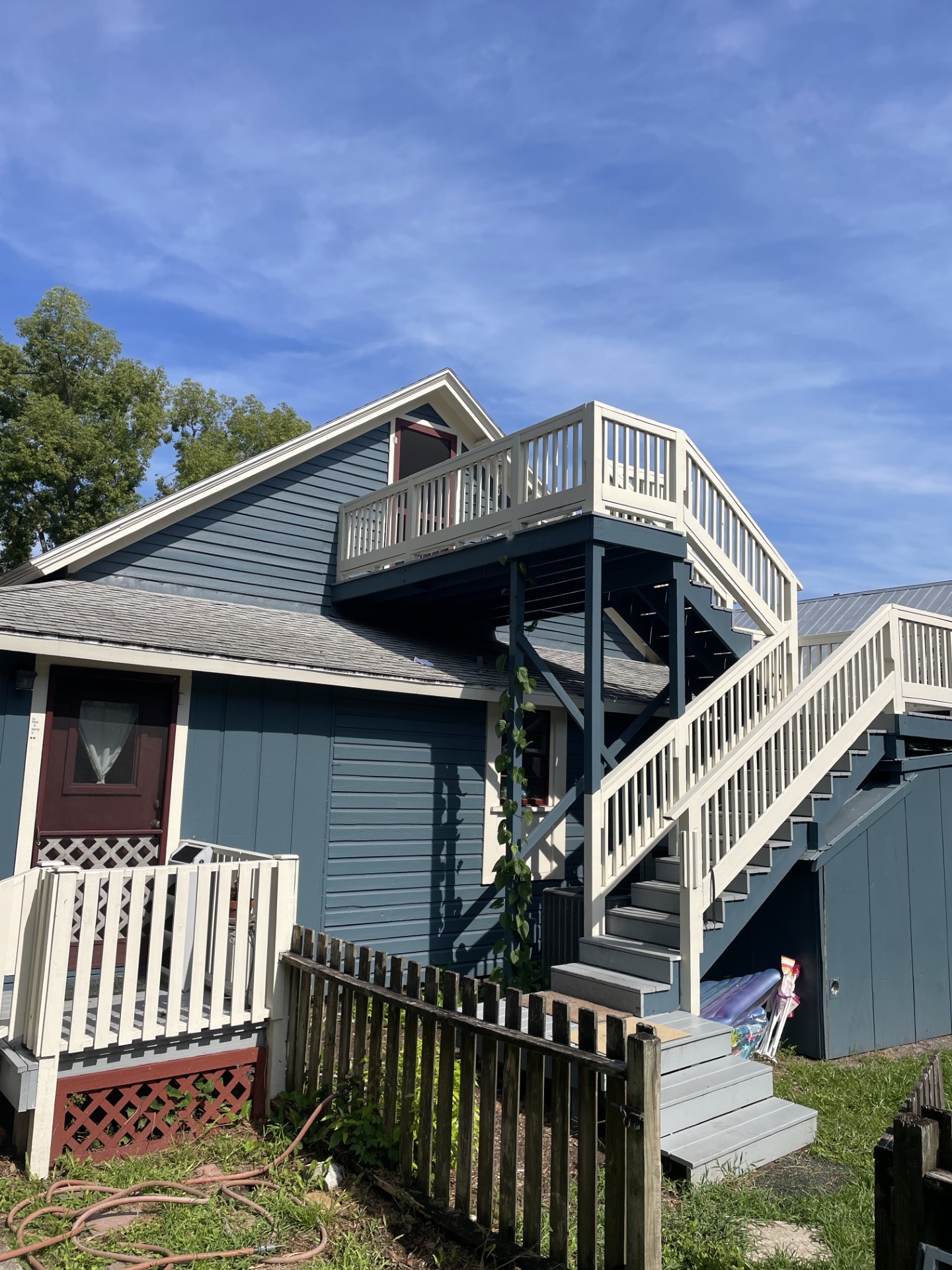 514 South 6th Street Fernandina Beach, FL 32034 - Photo 6 of 15 a front view of a house