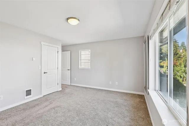 $599,000 | 19403 7th Avenue West, Unit C1, Lynnwood, WA 98036