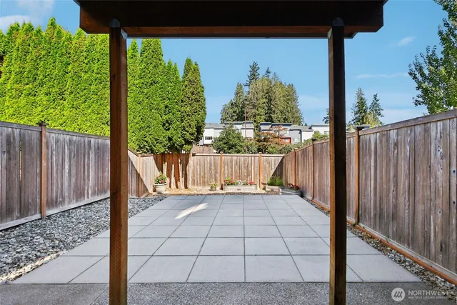 $599,000 | 19403 7th Avenue West, Unit C1, Lynnwood, WA 98036