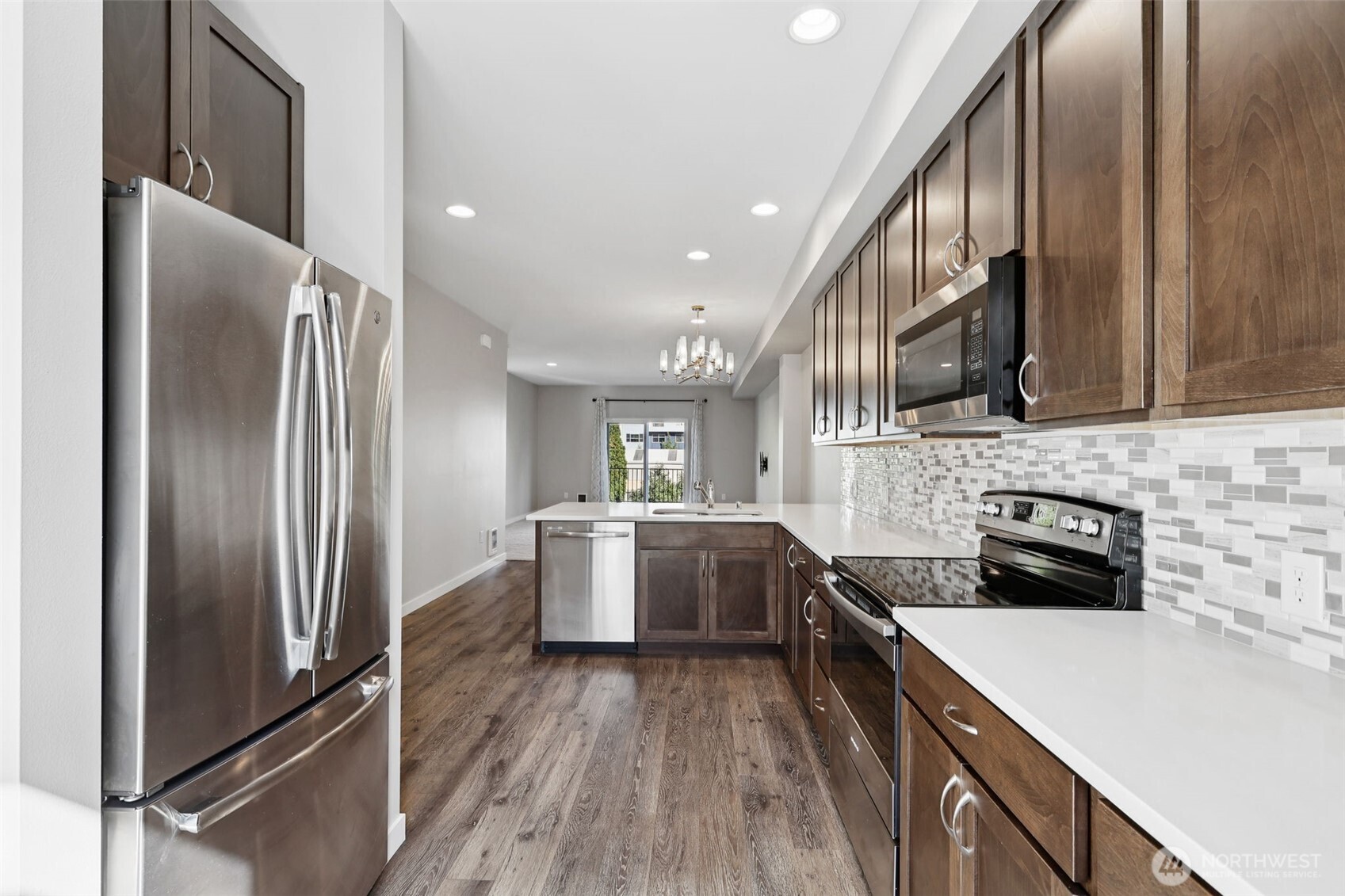 19403 7th Avenue West, Unit C1 Lynnwood, WA 98036 - Photo 7 of 40