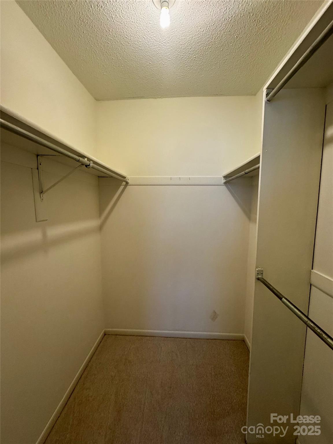 6102 Heath Ridge Court Charlotte, NC 28210 - Photo 14 of 23 a view of small space