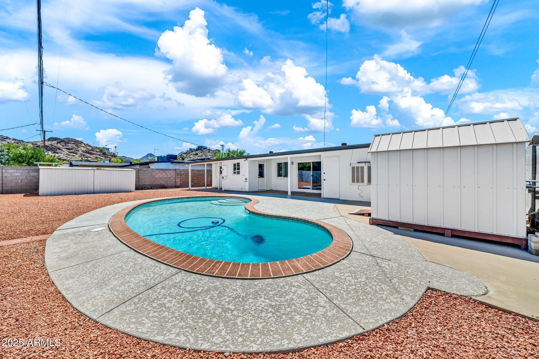 1214 East Butler Drive Phoenix, AZ 85020 - Photo 38 of 49 1214 E Butler Dr-41