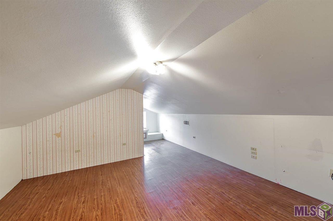 4257 Highway 1 Raceland, LA 70394 - Photo 12 of 12 Upstairs Bedroom