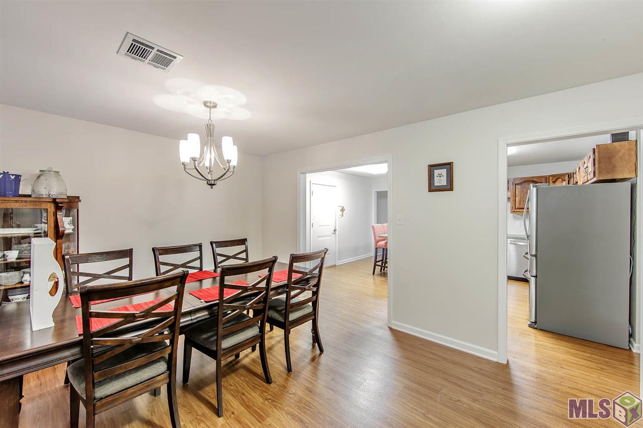 4257 Highway 1 Raceland, LA 70394 - Photo 5 of 12 Dining Room
