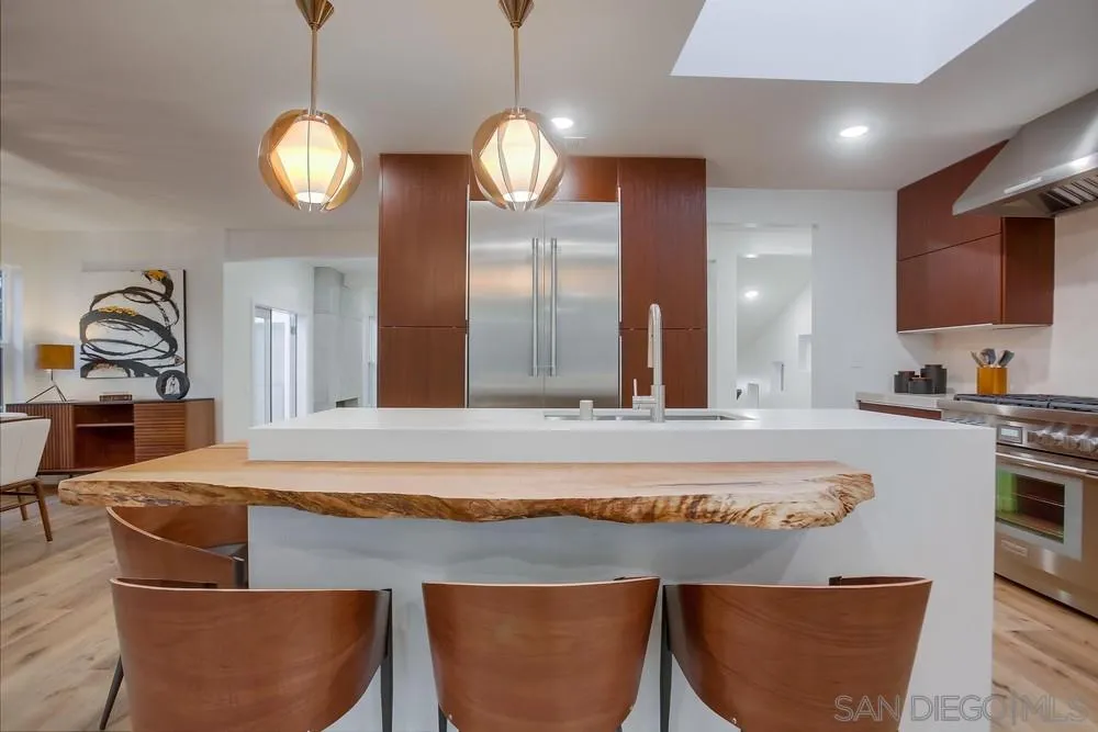 458 Avenida Adobe Escondido, CA 92029 - Photo 3 of 59