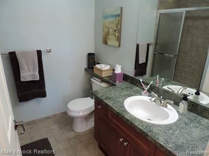 5307 Brookemonte Circle Rochester, MI 48306 - Photo 14 of 17 14.jpg