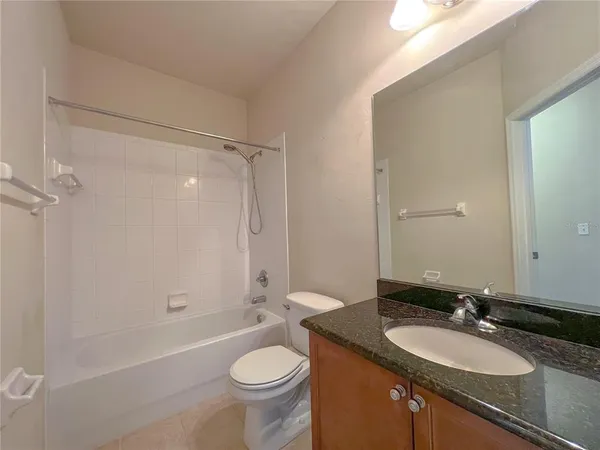 $2,300 | 8166 Southwest 74th Lane, Gainesville, FL 32608