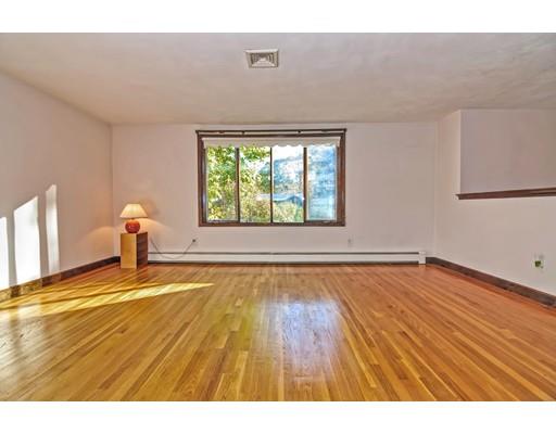 9 Stonybrook Road Walpole, MA 02071 - Photo 13 of 28
