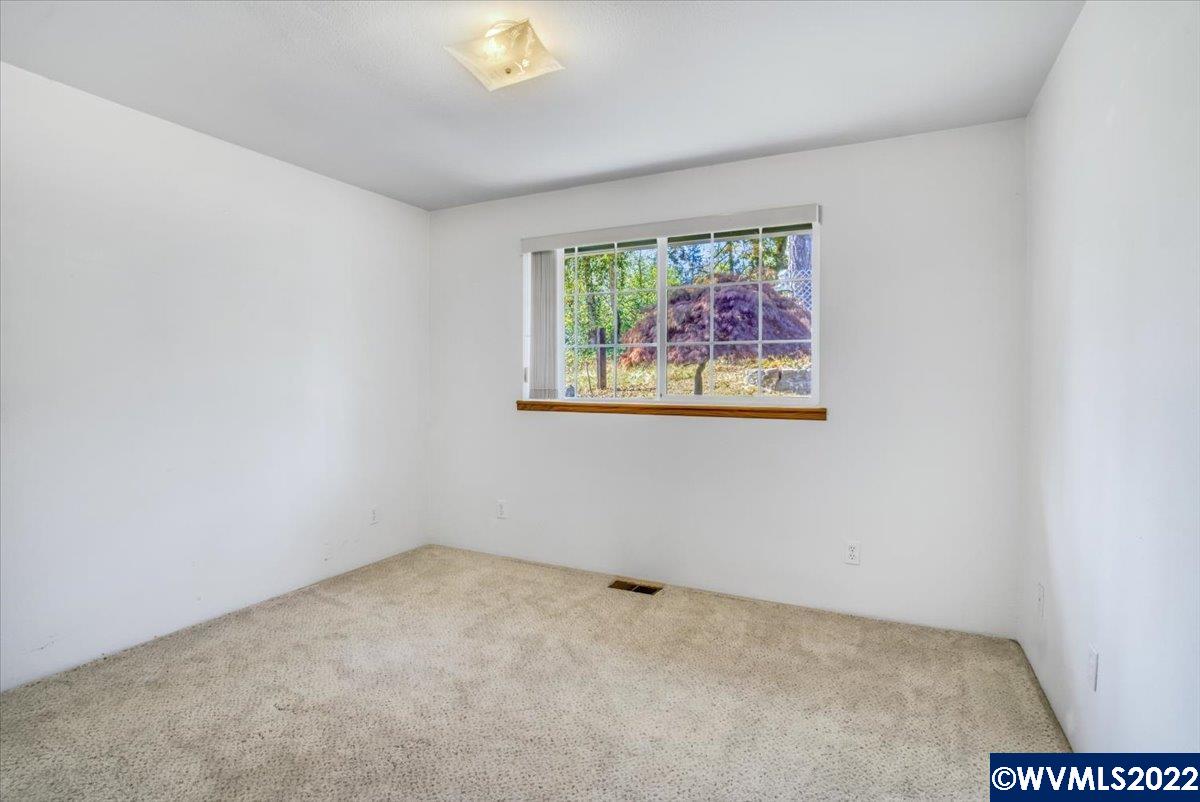 30864 Pineway Road Lebanon, OR 97355 - Photo 35 of 40 Gallery Image 35