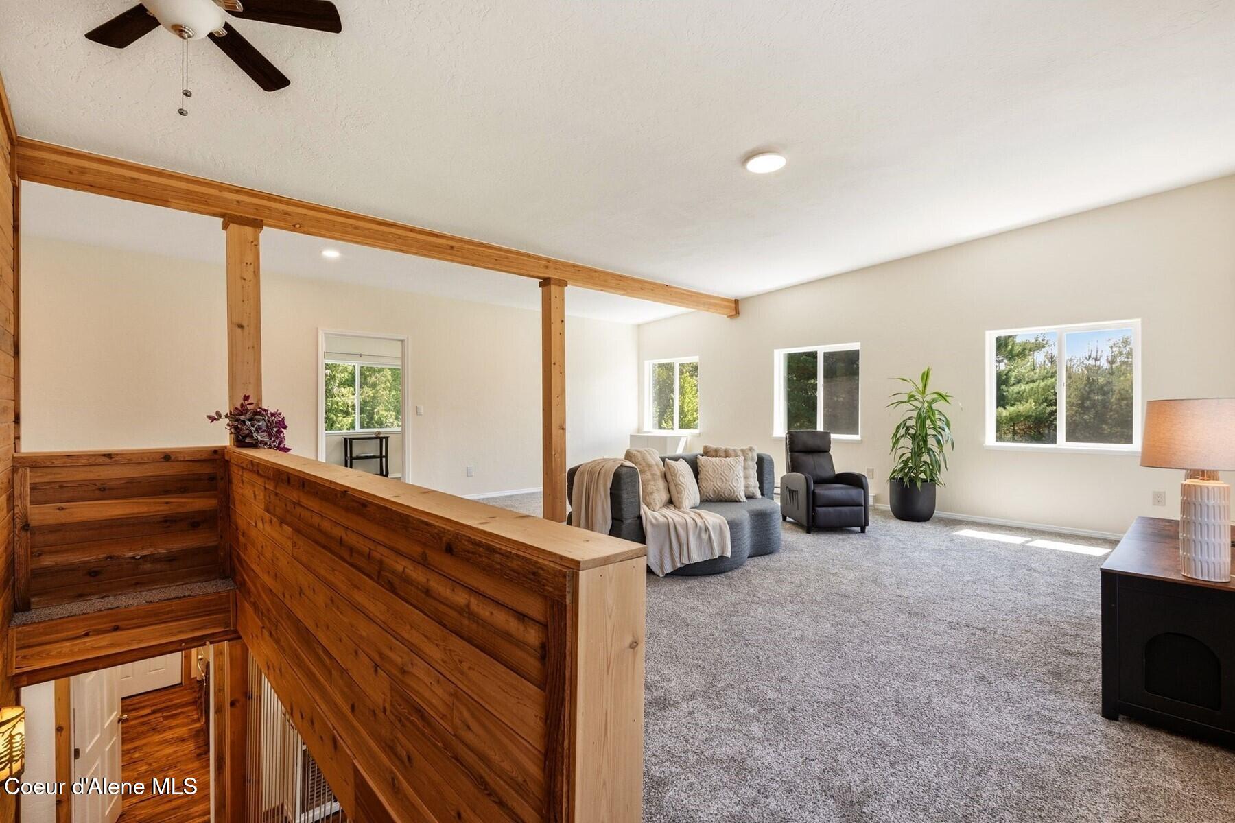 925 Lower Pack River Road Sandpoint, ID 83864 - Photo 23 of 48 Great Room