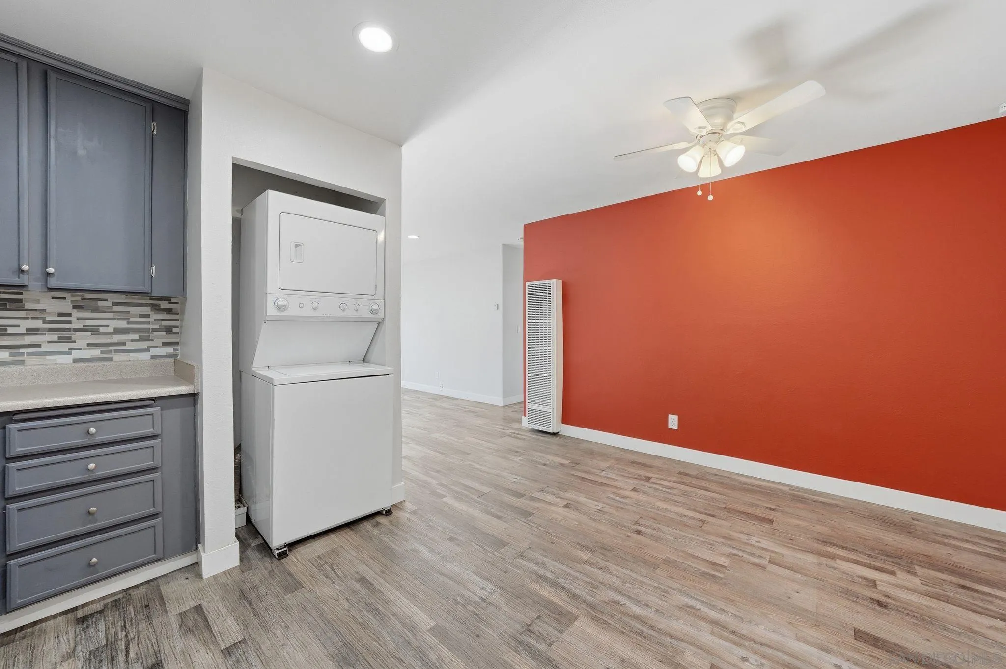293 Sycamore Road, Unit 15 San Ysidro, CA 92173 - Photo 12 of 25 a view of an empty room with closet and wooden floor