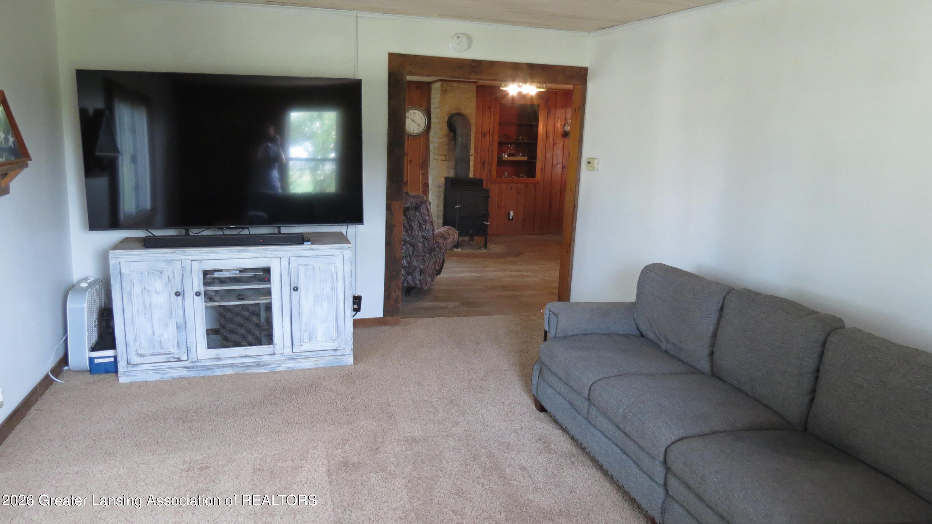 6058 North Meridian Road Elsie, MI 48831 - Photo 20 of 81 IMG_0447