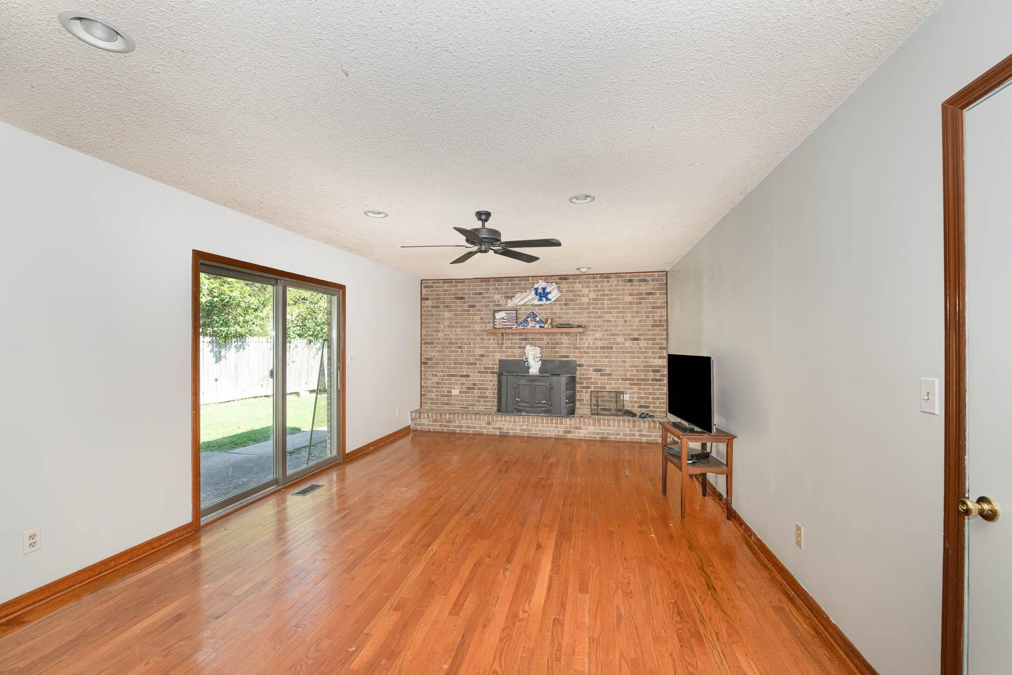 7047 Stonehouse Road Melbourne, KY 41059 - Photo 7 of 31 Gallery Image 7