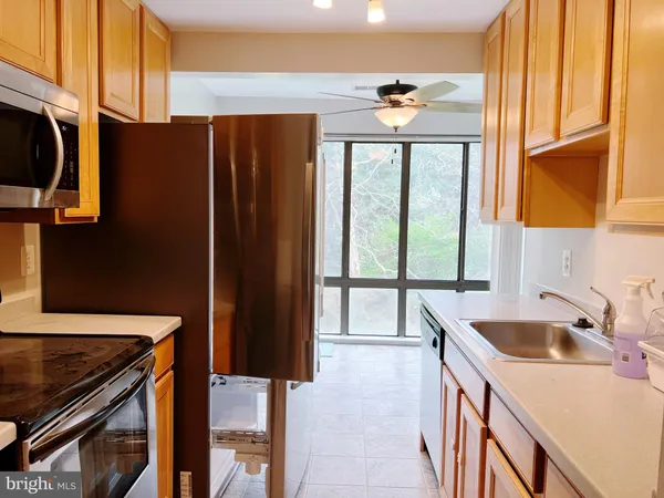$2,150 | 8141 Needwood Road, Unit 102, Derwood, MD 20855