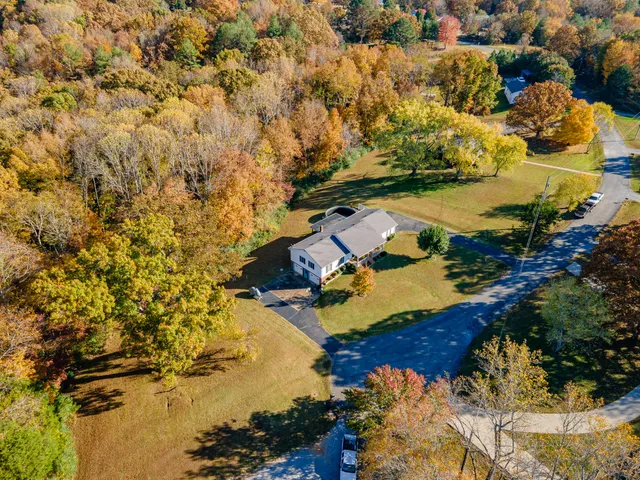 $429,900 | 2862 Hillcrest Drive, Centerville, TN 37033