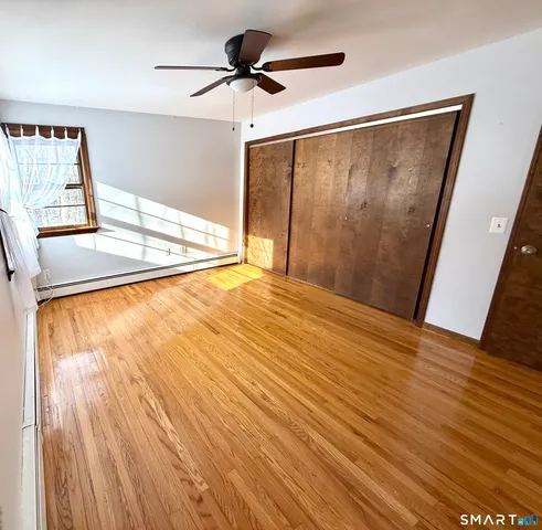 $2,900 | 27 White Oak Road, Shelton, CT 06484