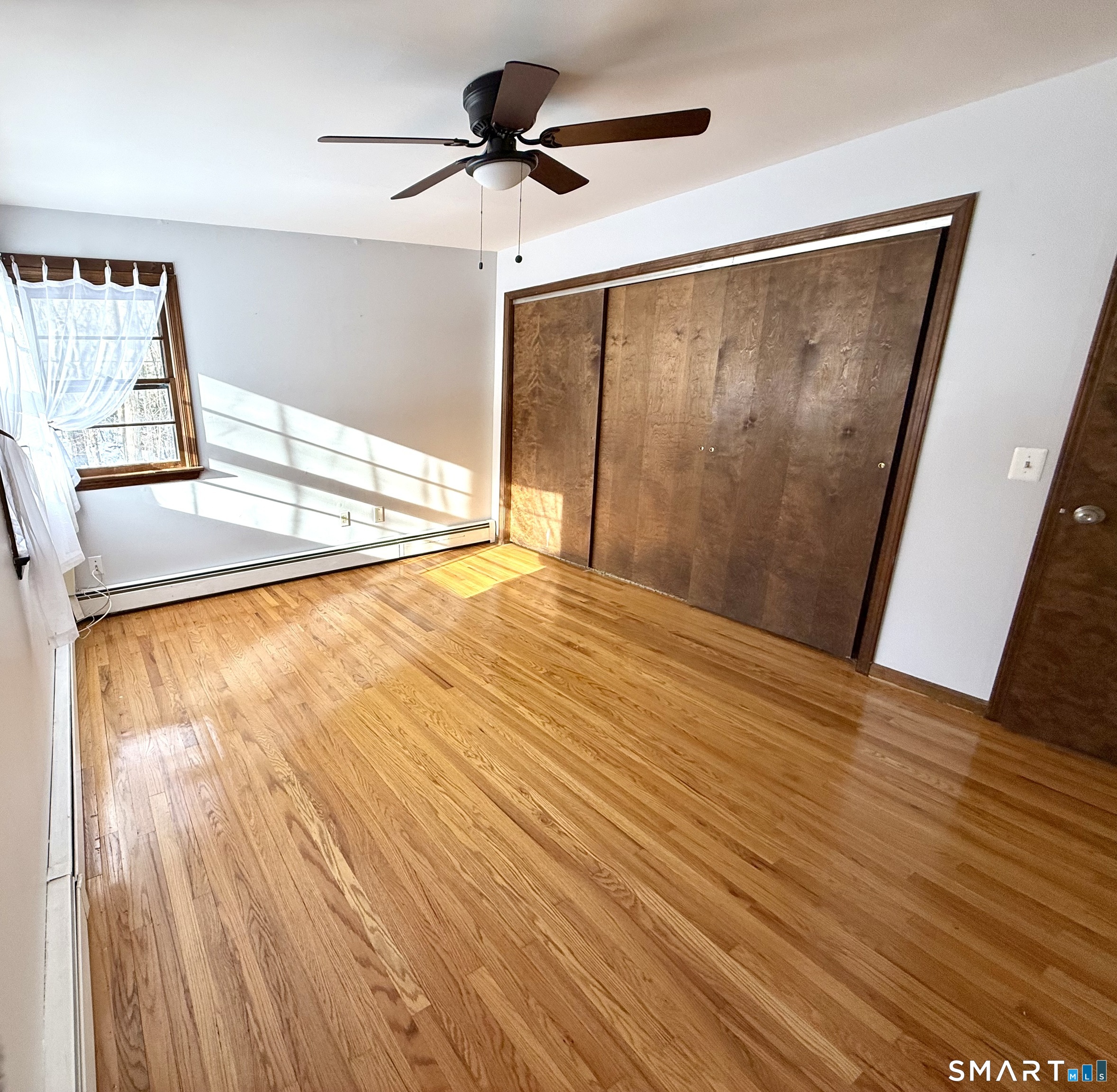 27 White Oak Road Shelton, CT 06484 - Photo 19 of 29