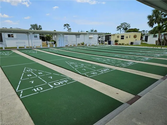 a view of a basketball court