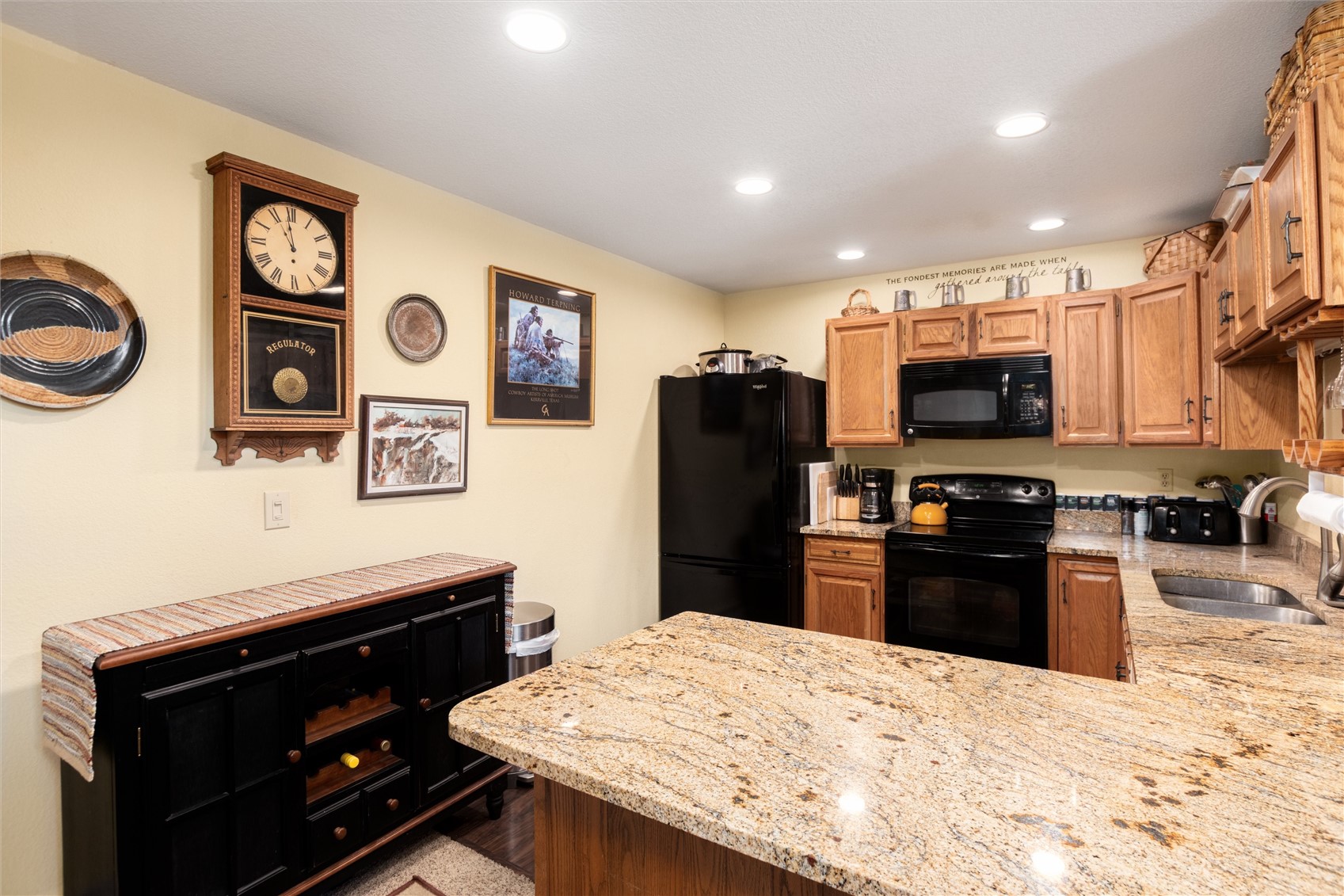 89410 Ryan Gulch Road, Unit 408 Silverthorne, CO 80498 - Photo 14 of 36