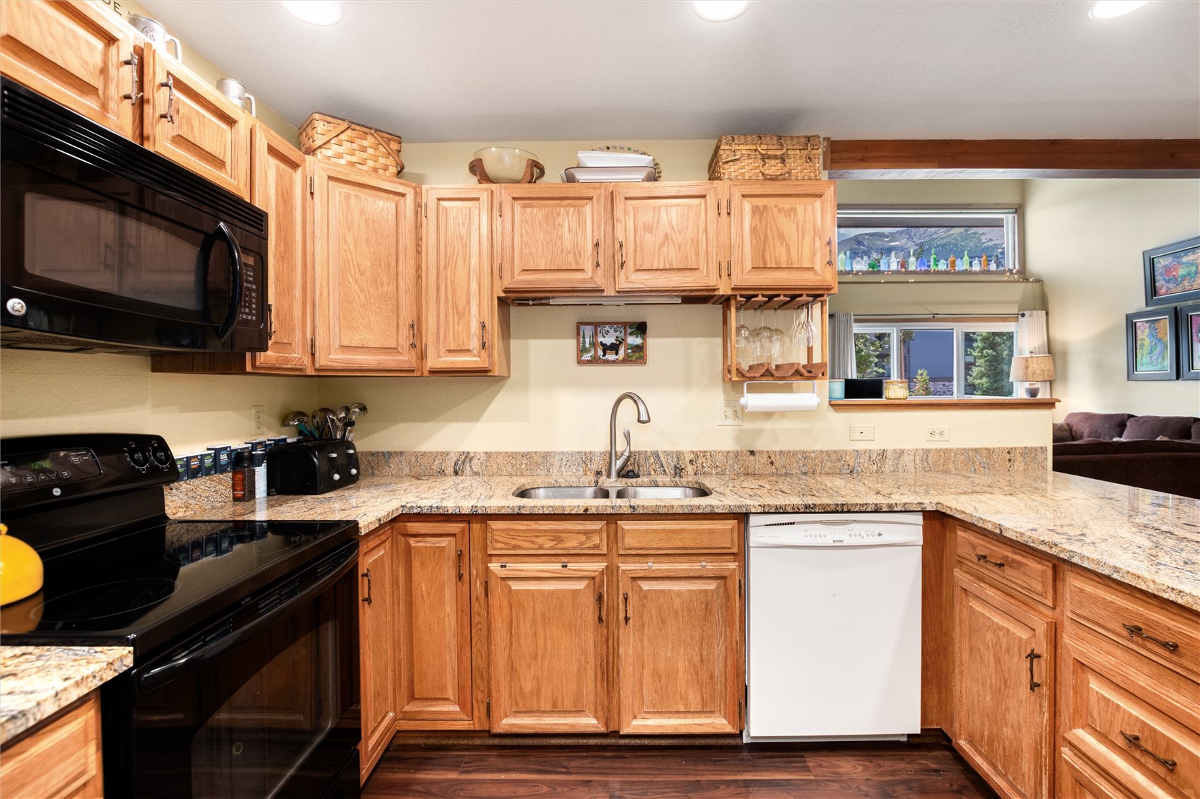 89410 Ryan Gulch Road, Unit 408 Silverthorne, CO 80498 - Photo 16 of 36