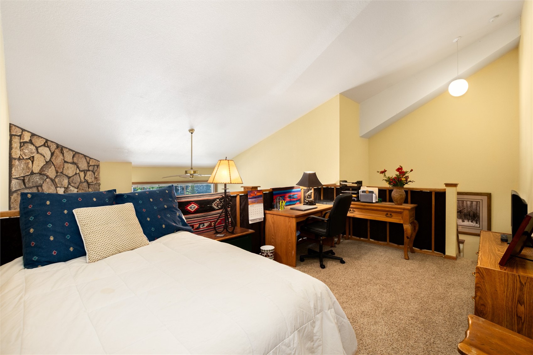 89410 Ryan Gulch Road, Unit 408 Silverthorne, CO 80498 - Photo 27 of 36