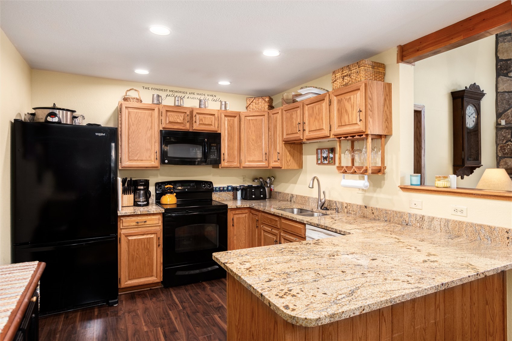 89410 Ryan Gulch Road, Unit 408 Silverthorne, CO 80498 - Photo 4 of 36