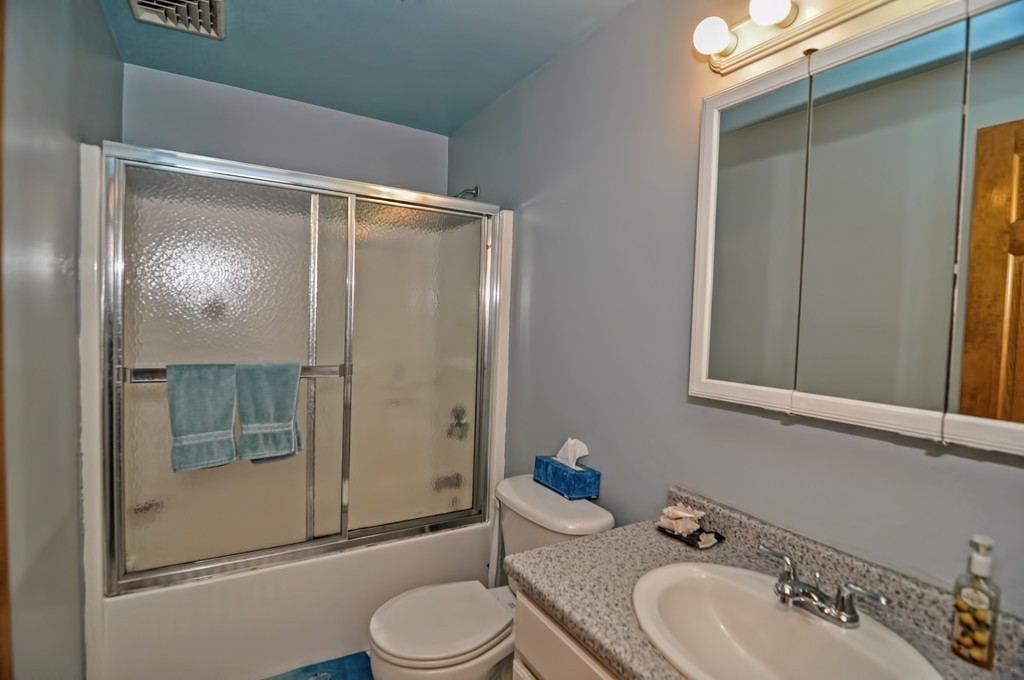 477 Dickinson Street Fall River, MA 02721 - Photo 11 of 28 Gallery Image 11