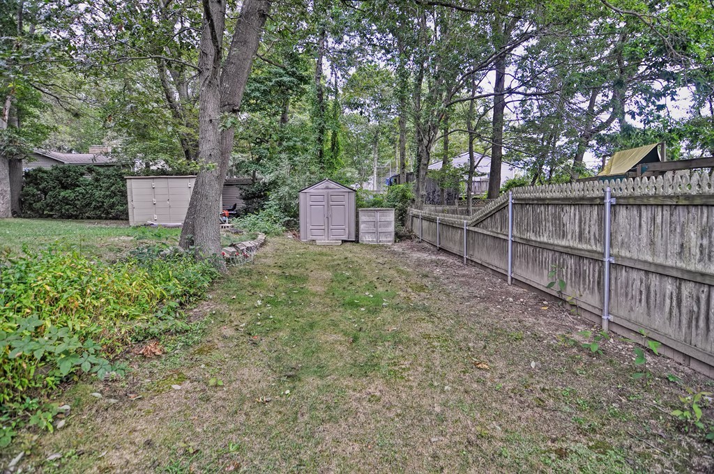 477 Dickinson Street Fall River, MA 02721 - Photo 27 of 28 Gallery Image 27