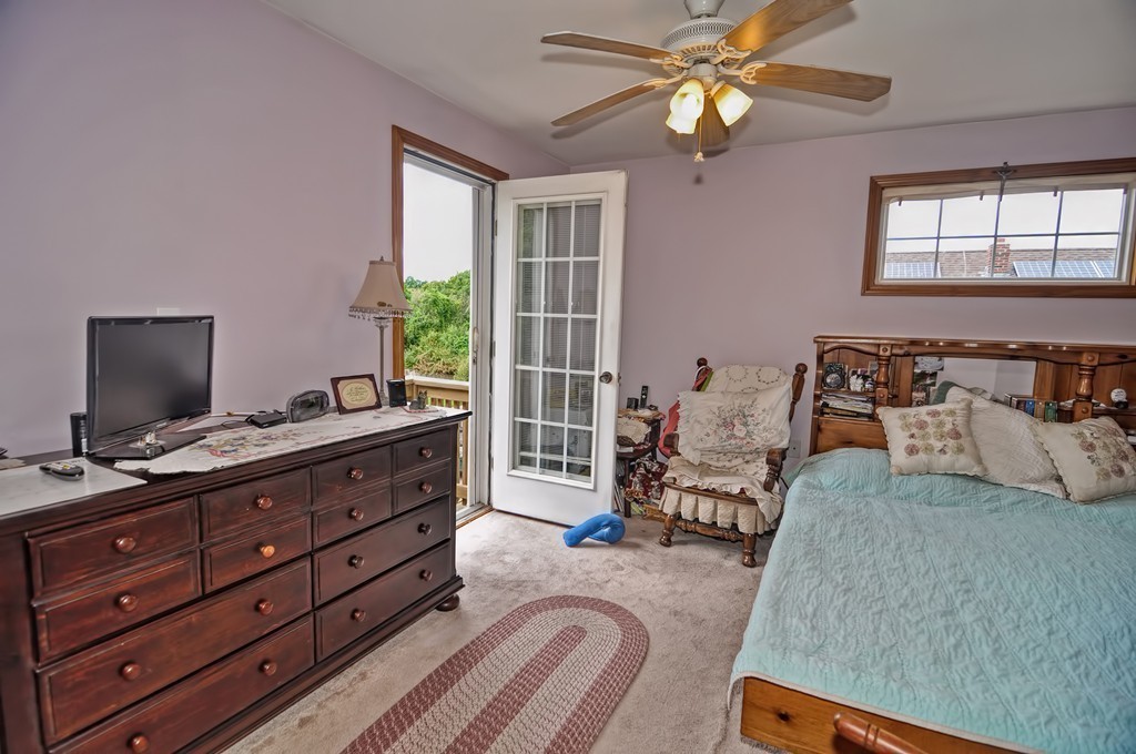 477 Dickinson Street Fall River, MA 02721 - Photo 9 of 28 Gallery Image 9