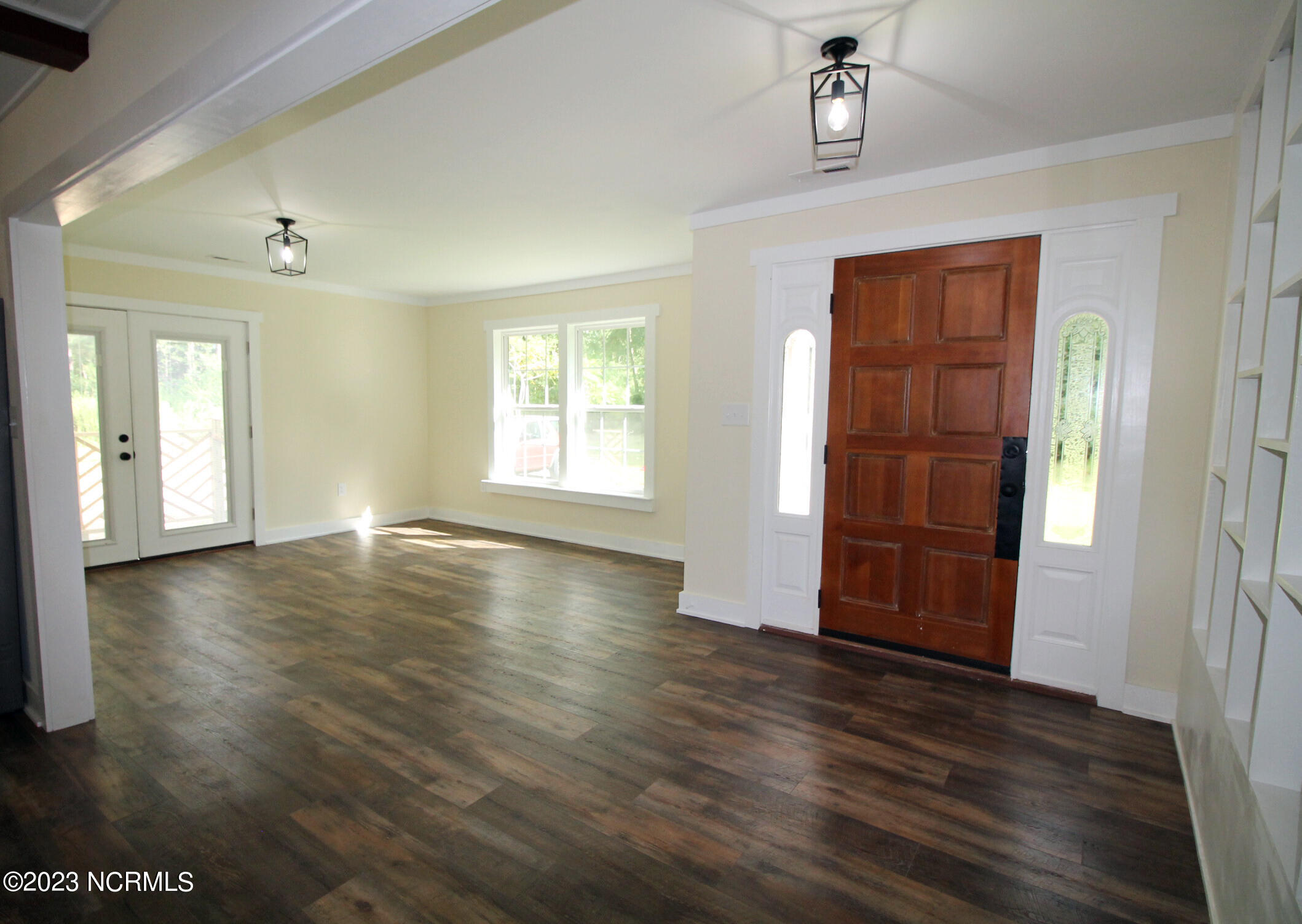 4437 Joe Mobley Road Williamston, NC 27892 - Photo 7 of 53 No tight entry here