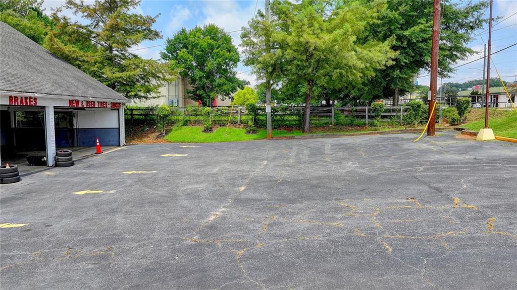 2059 Candler Road Decatur, GA 30032 - Photo 8 of 8