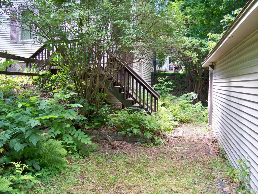 25 Seminary Hill Road Lebanon, NH 03784 - Photo 20 of 24 Gallery Image 20