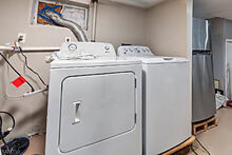 85 Union Avenue Paterson, NJ 07502 - Photo 19 of 46