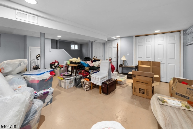 85 Union Avenue Paterson, NJ 07502 - Photo 41 of 46