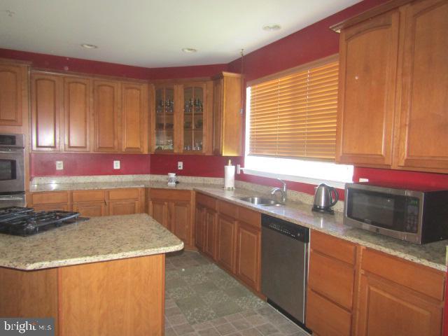 14713 Bubbling Spring Road Boyds, MD 20841 - Photo 14 of 22 Kitchen