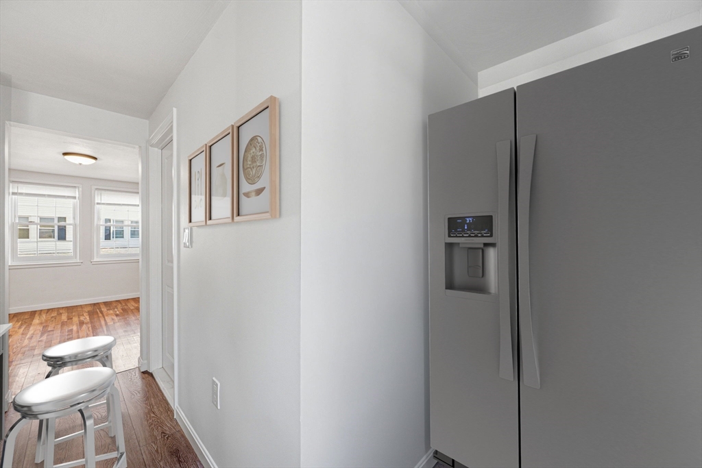 19 Keyes Street Quincy, MA 02169 - Photo 10 of 36