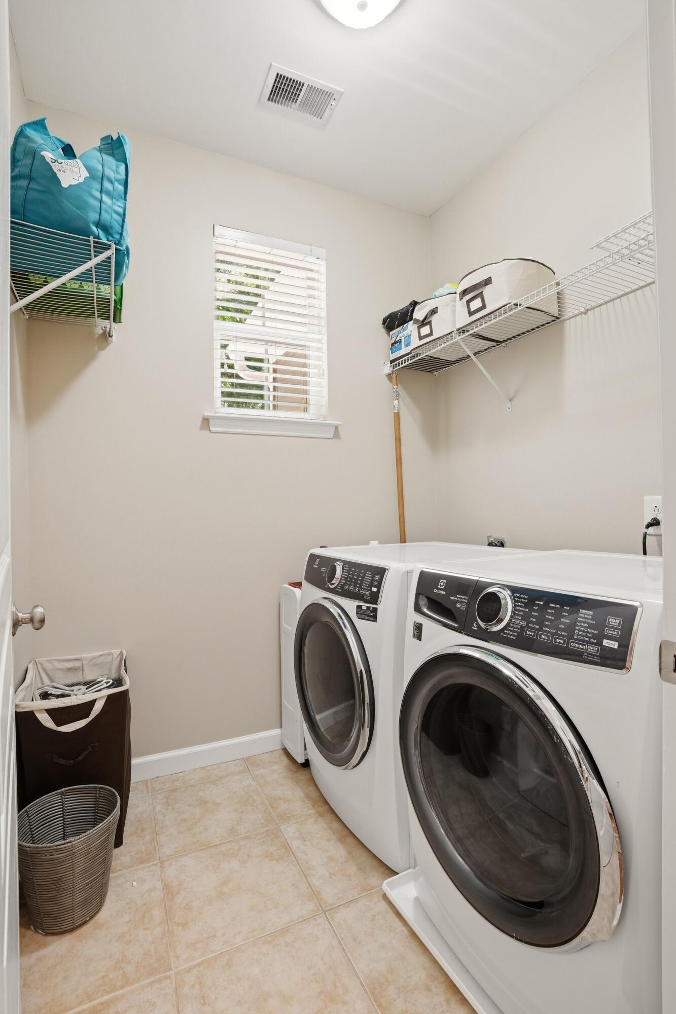 1022 Barfield Street Charleston, SC 29492 - Photo 20 of 91 010_DSC09686