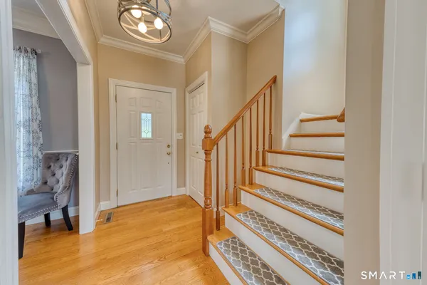 $575,000 | 107 Redwood Lane, Berlin, CT 06023