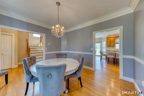 $575,000 | 107 Redwood Lane, Berlin, CT 06023