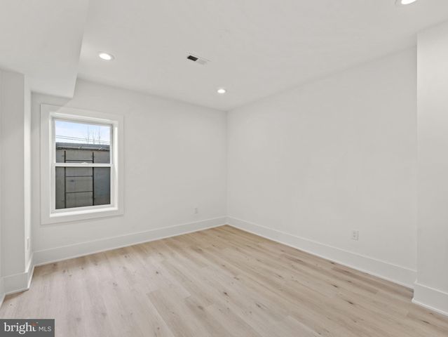 $2,350,000 | 6706 Lumsden Street, McLean, VA 22101