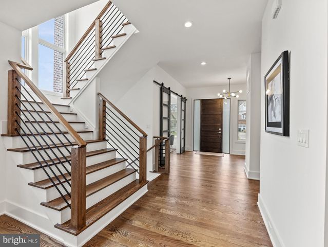$2,350,000 | 6706 Lumsden Street, McLean, VA 22101