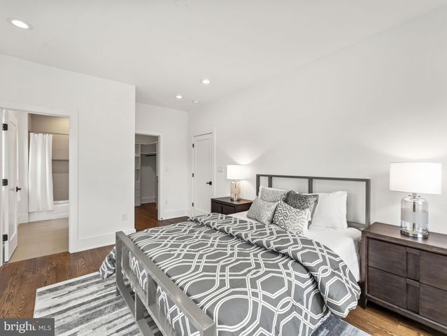 $2,350,000 | 6706 Lumsden Street, McLean, VA 22101