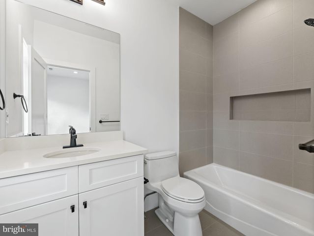 $2,350,000 | 6706 Lumsden Street, McLean, VA 22101