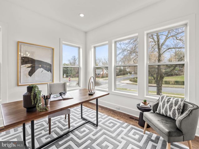 $2,350,000 | 6706 Lumsden Street, McLean, VA 22101