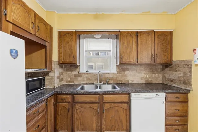 $189,000 | 1819 Freeman Avenue, Kansas City, KS 66102