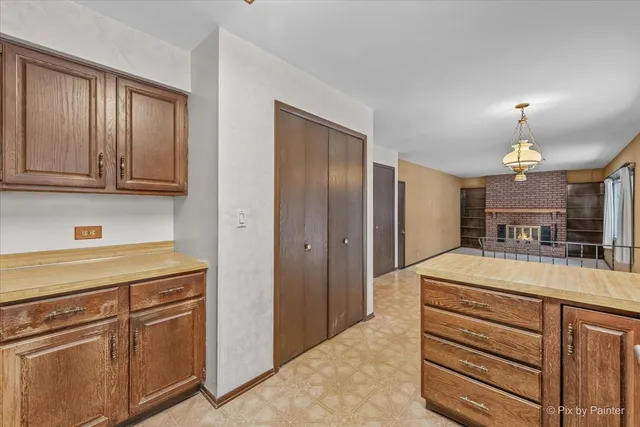 $450,000 | 315 Leeds Court, Naperville, IL 60565