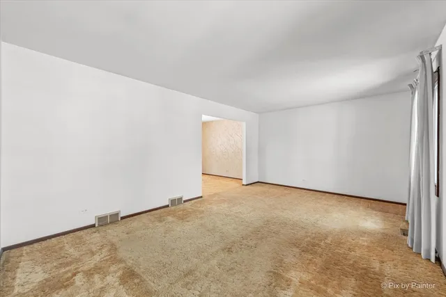 $450,000 | 315 Leeds Court, Naperville, IL 60565