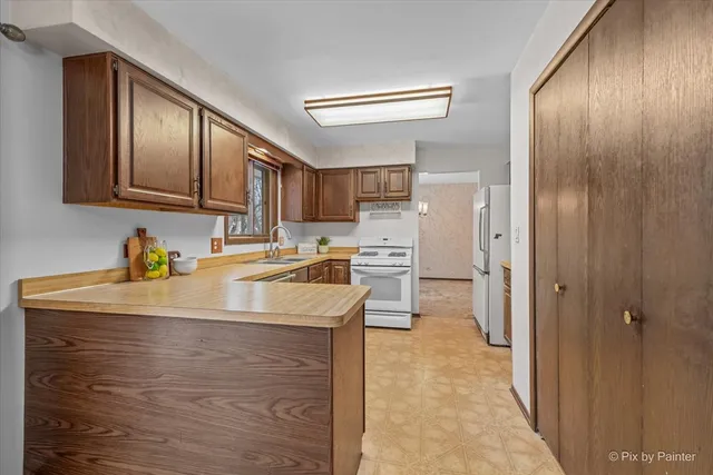 $450,000 | 315 Leeds Court, Naperville, IL 60565