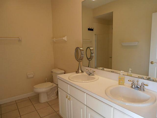 2245 Riverside Drive, Unit 302 Columbus, OH 43221 - Photo 8 of 10